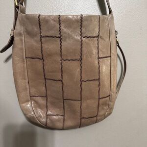 HOBO Kharma shoulder bag in Cobblestone